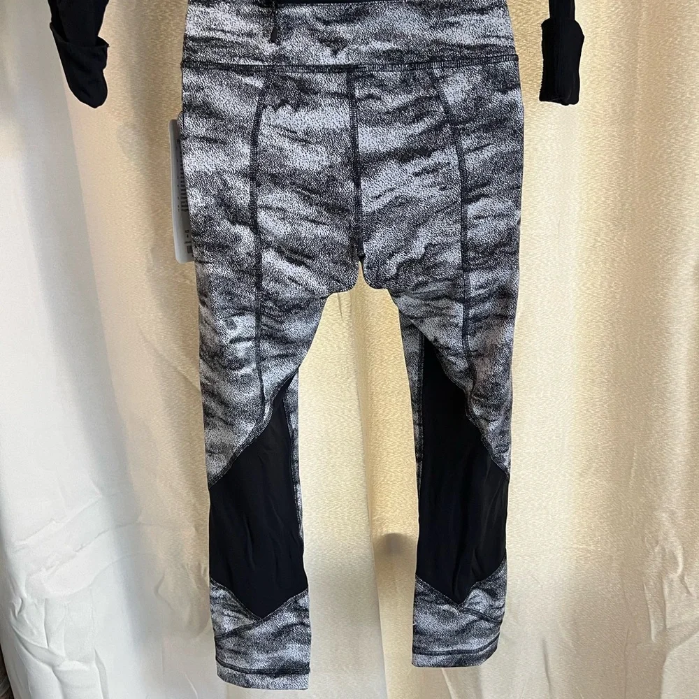 Lululemon Athletica Black and Gray Camo Joggers - Picture 2 of 3